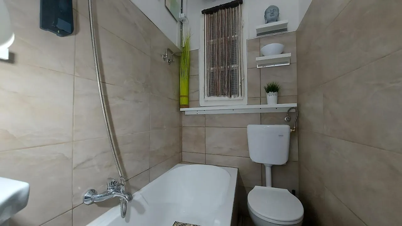 Gecko Centrum Studio Apartman Budapest Apartment