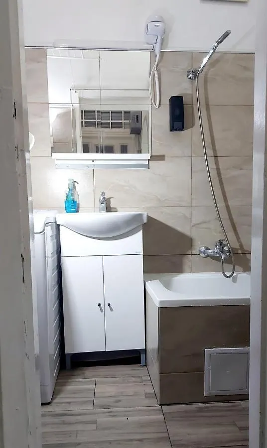 Apartment Gecko Centrum Studio Apartman Budapest