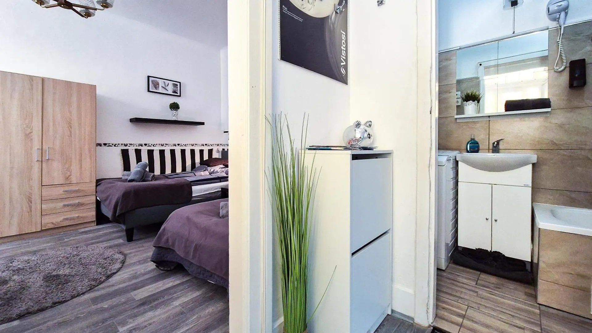 Gecko Centrum Studio Apartman contacts